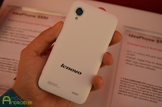 Lenovo-IdeaPhone-S720-MWC2013-4