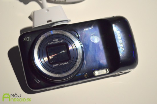 Samsung-Galaxy-S4-Zoom-24