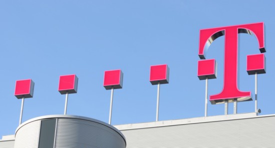 Telekom Zentrale Logo Dach