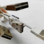 Apple USB konektor a