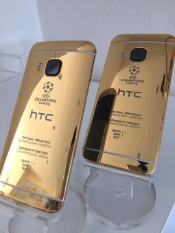 gold-htc-one-m9-pair