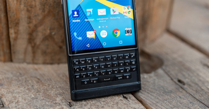 blackberry-hub-titulka