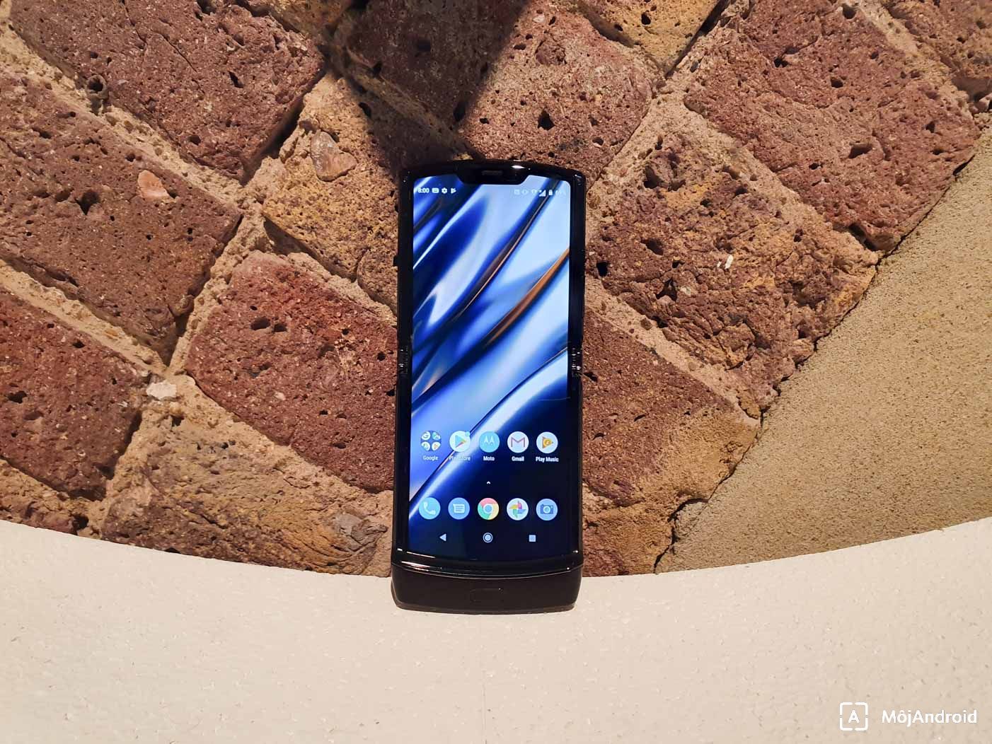 Motorola Razr 2019 displej