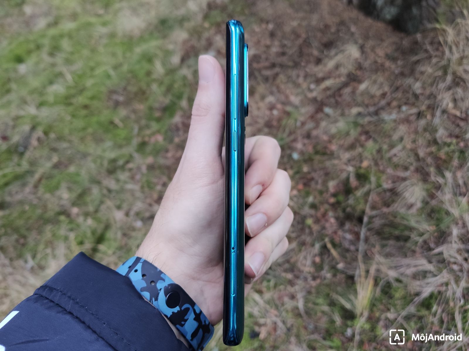 Xiaomi Mi Note 10 pravý bok