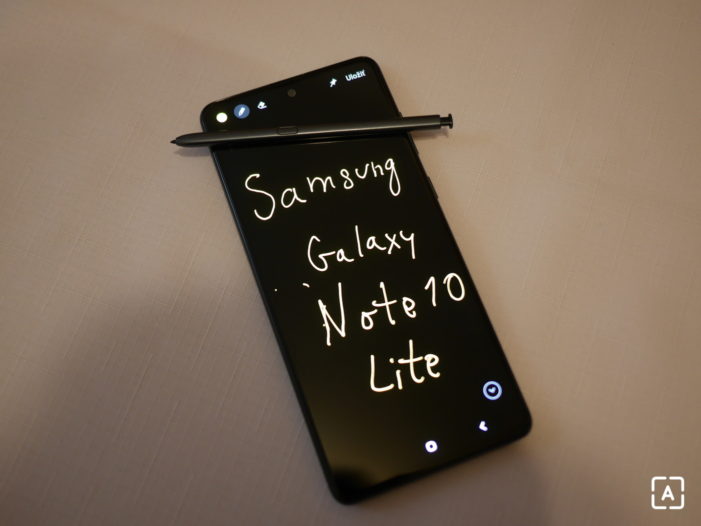 Samsung Galaxy Note 10 Lite predná strana