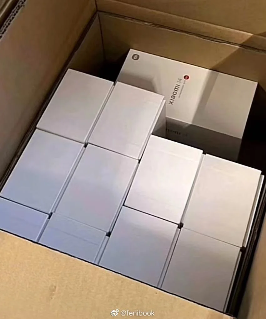 Xiaomi 14 predajné balenia