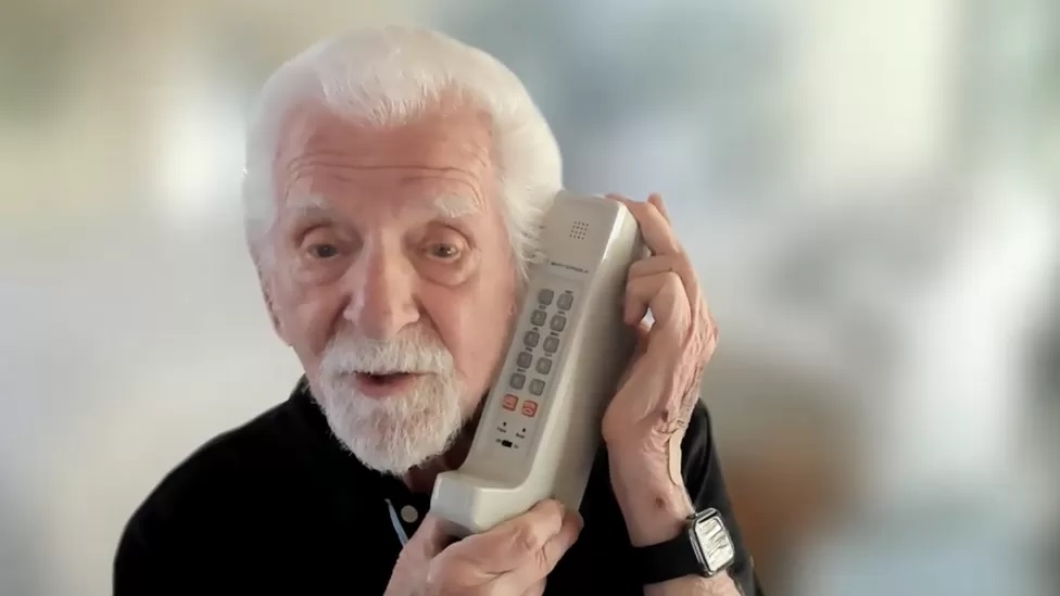 Prvý mobilný hovor bol uskutočnený presne pred 50 rokmi